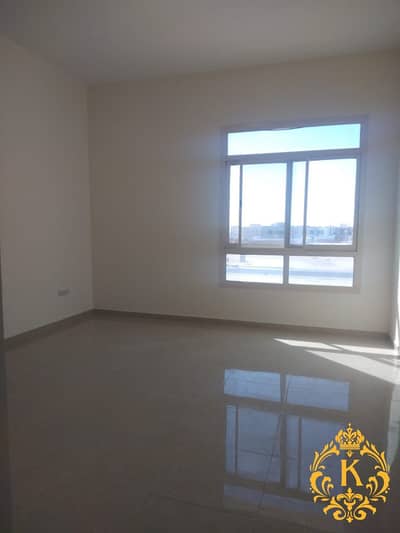 استوديو  للايجار في الشوامخ، أبوظبي - شقة في الشوامخ 18000 درهم - 5895539