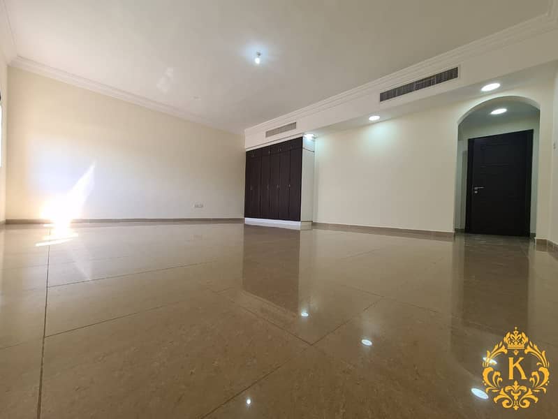 شقة في مدينة الرياض 2 غرف 40000 درهم - 5894008