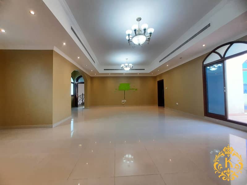 PANT HOUSE 3 MASTERS BEDROOM HALL WITH TWO BIG TERRACE IN MBZ CITY