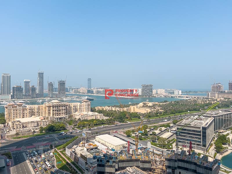 Palm Jumeirah and Atlantis view I Maids Room Palm Jumeirah and Atlantis view I Maids Room
