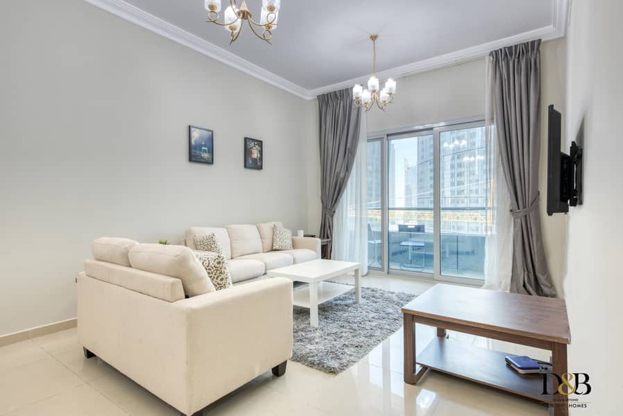 8 Stunning Apartment in the Heart of Business Bay