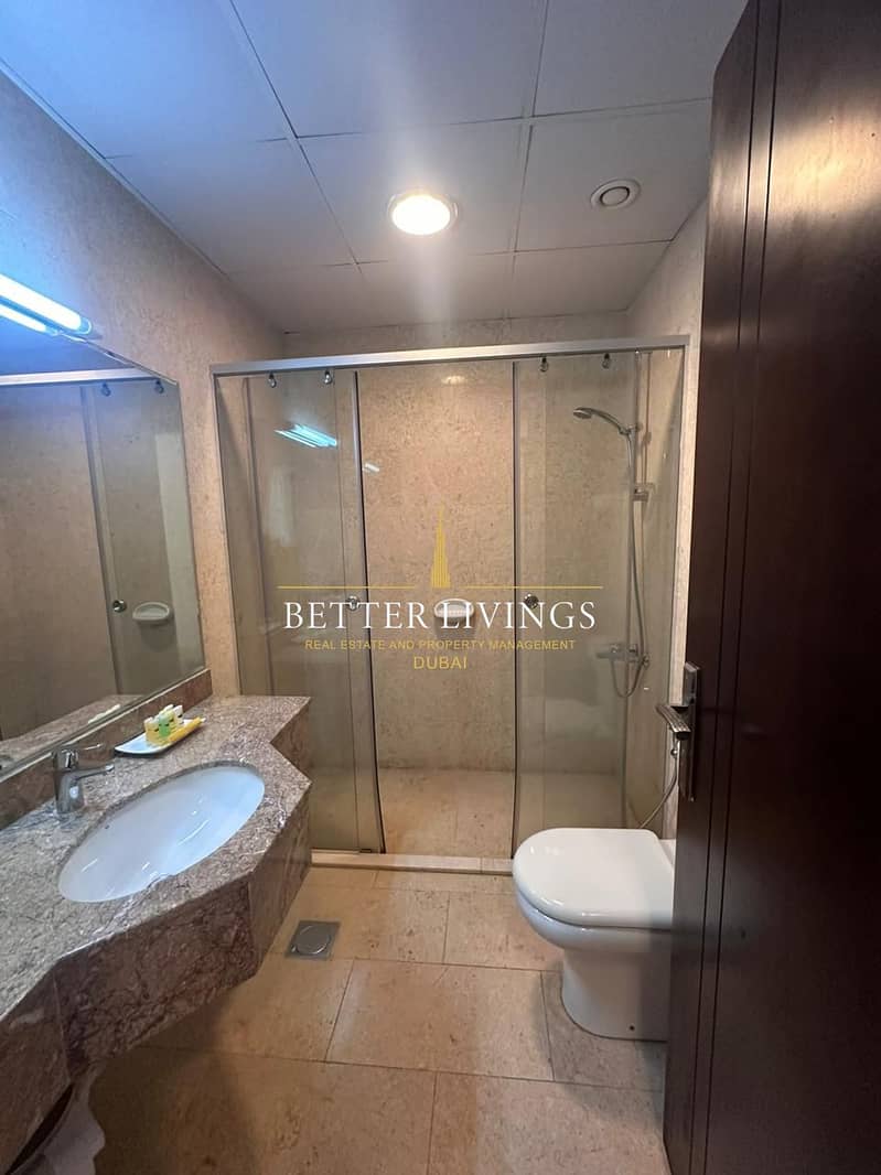 15 1a3cd764-44d7-413a-af70-6f473e13e2ce. jpg