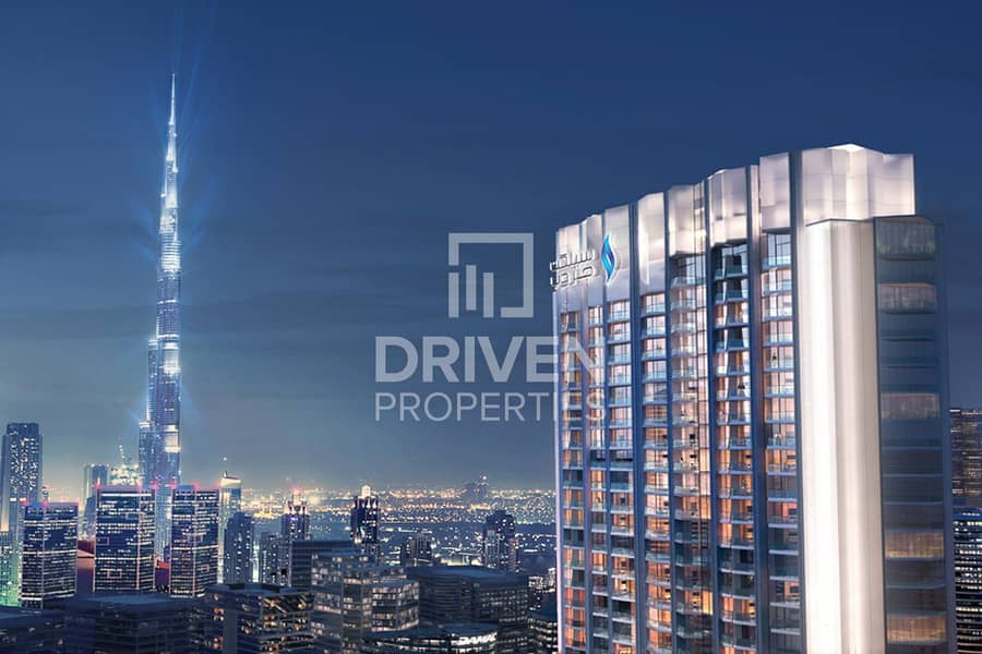 Investors Deal | Low Floor w/ Canal View Investors Deal | Low Floor w/ Canal View