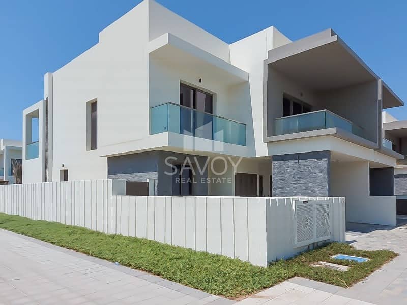 HUGE LAYOUT|BEST FAMILY HOME|SECURED COMMUNITY