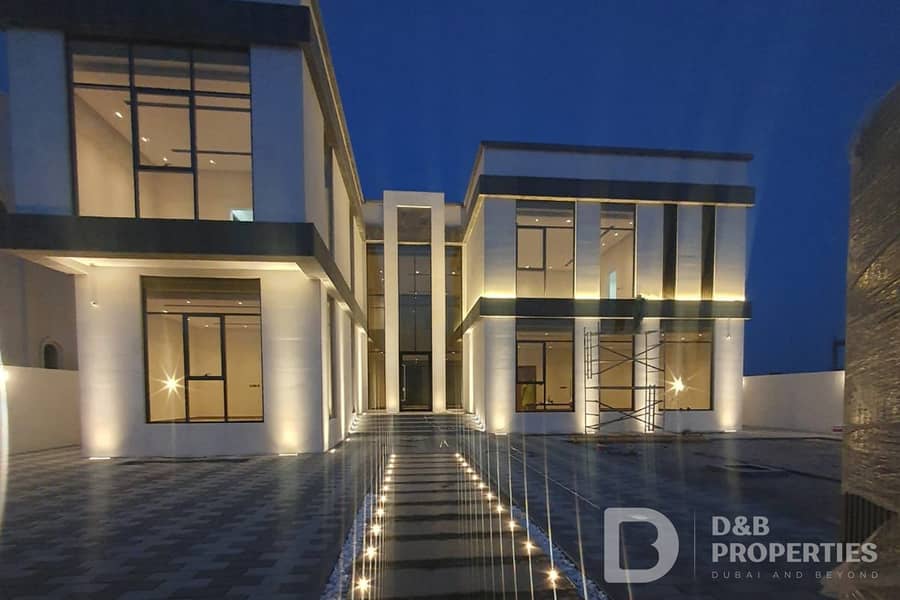Huge Plot | Vacant | Brand New Villa Huge Plot | Vacant | Brand New Villa