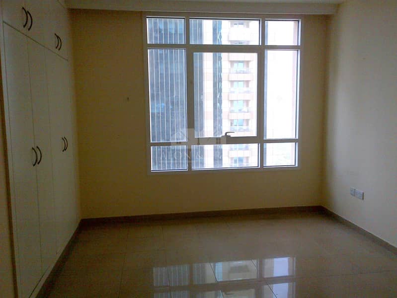 5 Spacious 2 Bedroom with Maids Apt in Marina Crown