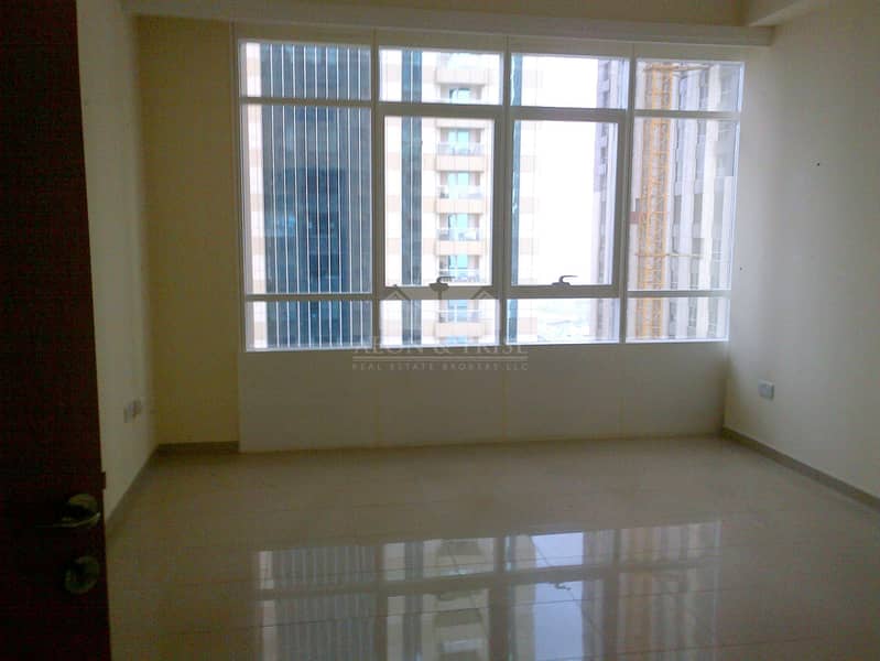 6 Spacious 2 Bedroom with Maids Apt in Marina Crown