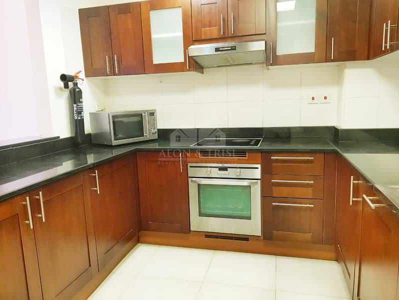 6 Comfy furnished 1 bed in Green Lake JLT