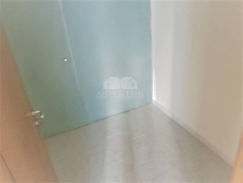 23 Marina View 2 bed + Maid + Study | Closed Kitchen