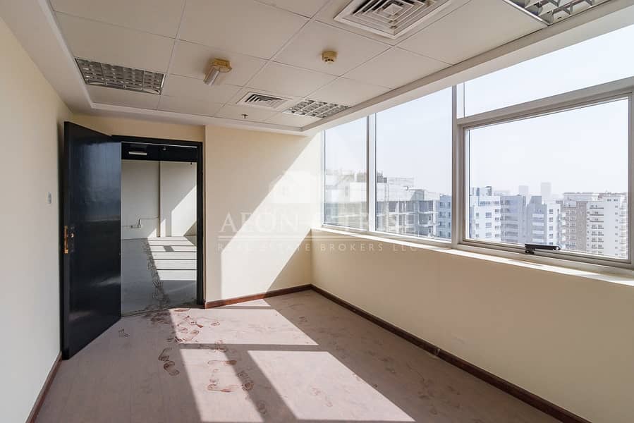 11 IT PLAZA | Vacant I fitted office (1471 sq