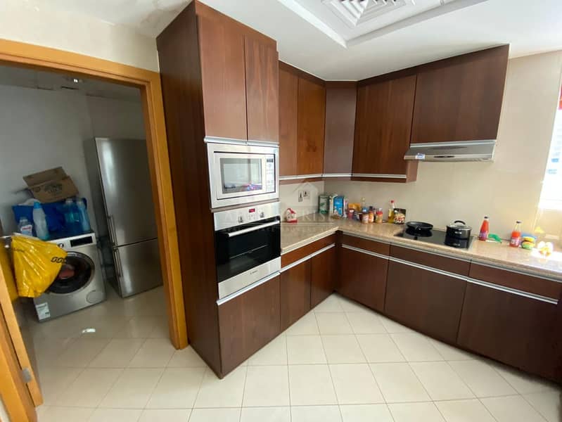 8 Marina View 2 bed+Maid+Study+Store Terrace Apt
