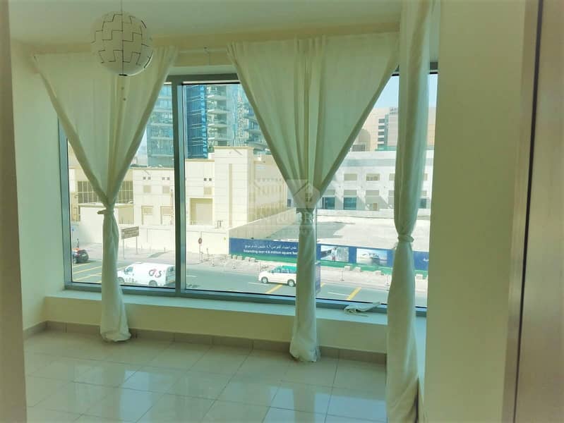 12 Affordable | 1 Bed With Balcony | Marina View