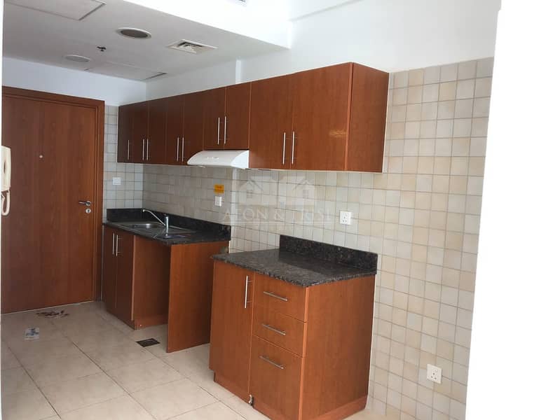 5 Best Offer Large Studio Ready For Rent In Skycourt Towers With Community View