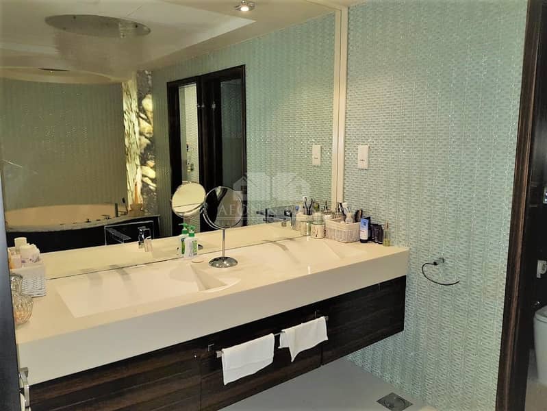 38 Luxury Furnished 3Bed Fully Upgraded - Marina VIew