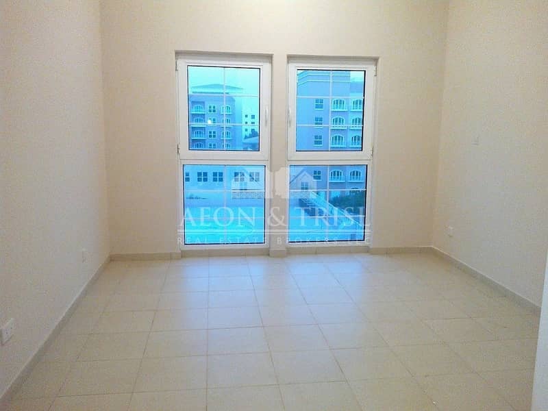 10 Pool view | Best Offer | 2 Bed plus Maids | Ritaj