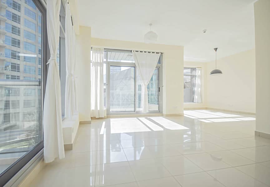 2 Courtyard View | 2 Balconies | Large layout 2 Beds