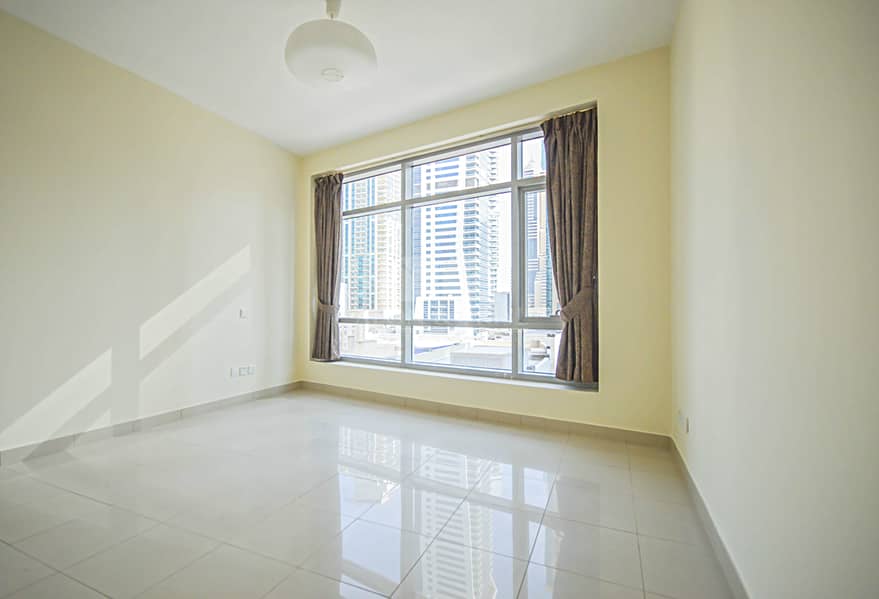 7 Courtyard View | 2 Balconies | Large layout 2 Beds