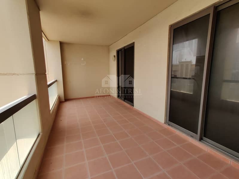 7 Best Layout 1 bed I High Floor with HUGE terrace