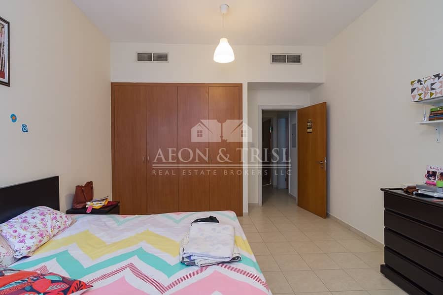 9 Spacious 2 Bedrooms in Al Ghaf 1 | Rented til 2020