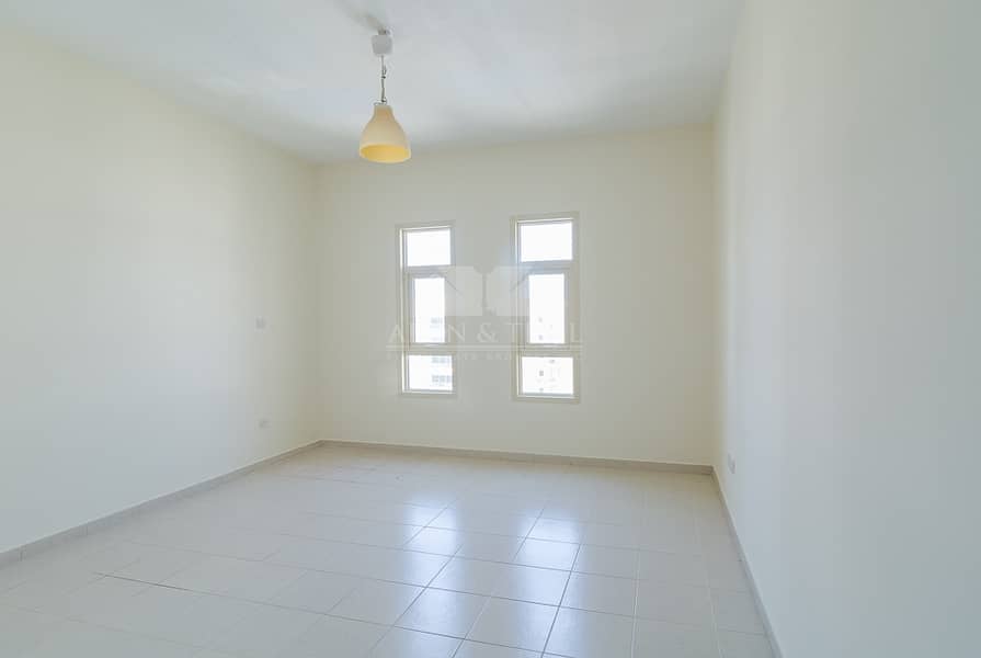 Spacious 1BR+Hall Ready to Move in Greens