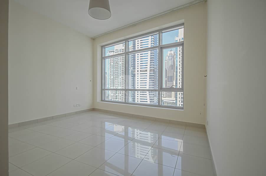 9 Large layout 2 Beds | Marina View | Vacant soon