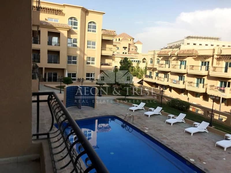 Spacious 2 BR Apartment with Open Kitchen I Pool View