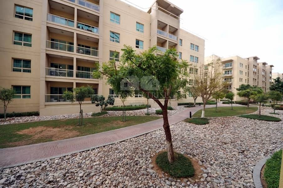 12 Double window 1BR in  Arta I Pool and Garden  view