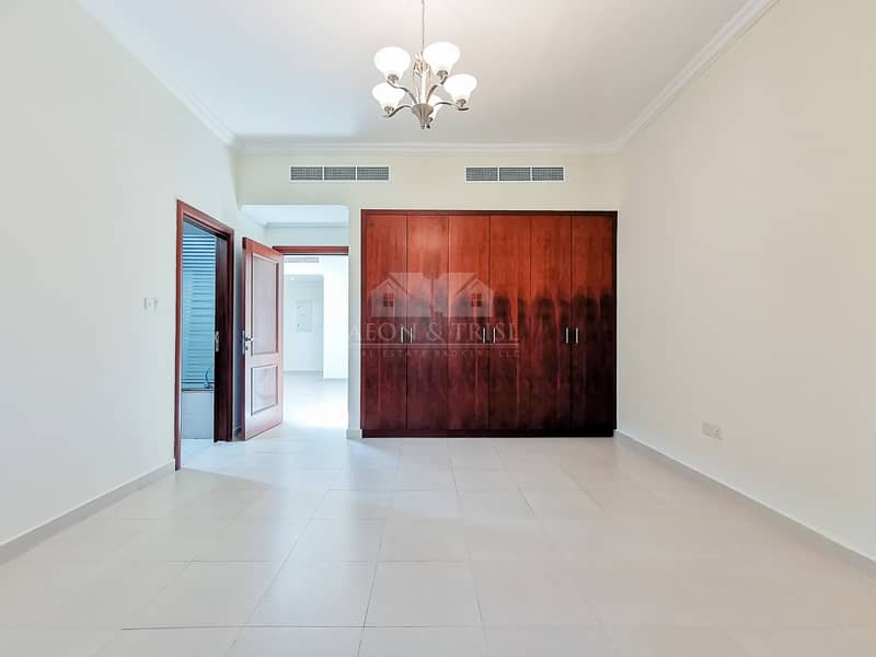 9 Al Barsha 1 Luxury two storey 4 bedroom + maid's Villa