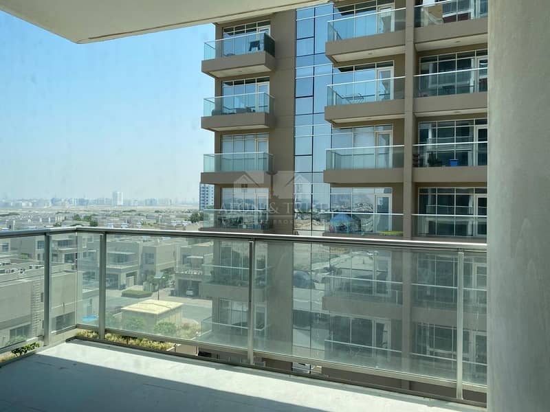 2 1 Month Free | 1 Bed in Silicon Oasis with Balcony