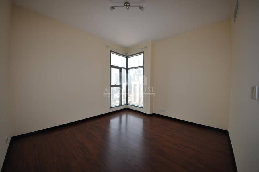 Best Layout I 1 Bed in Green Lakes S1 I High Floor
