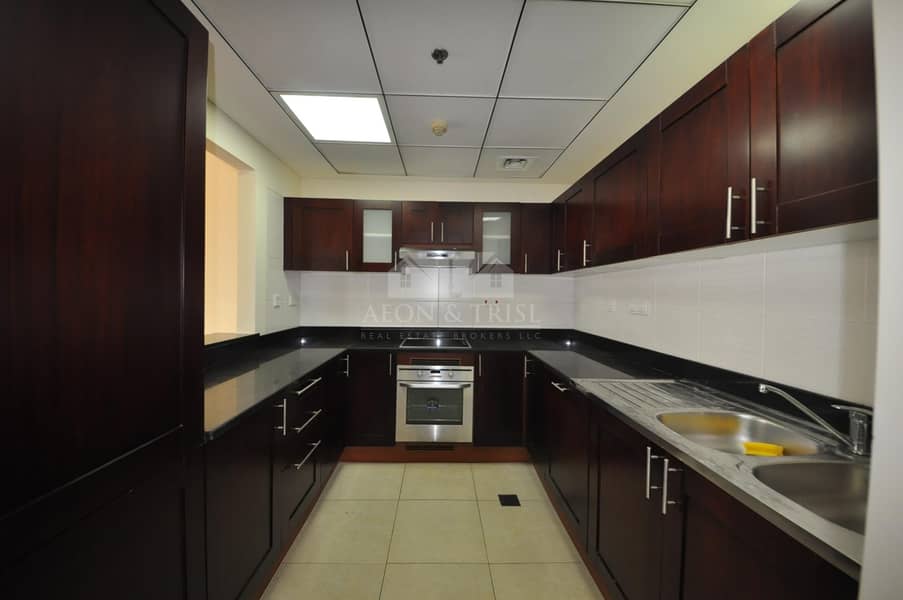 6 Best Layout I 1 Bed in Green Lakes S1 I High Floor