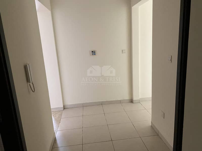 7 Al waleed paradise stunning 2 bedroom chiller free