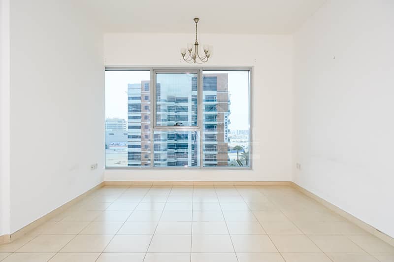 Excellent 2 BR | Without balcony | Vacant