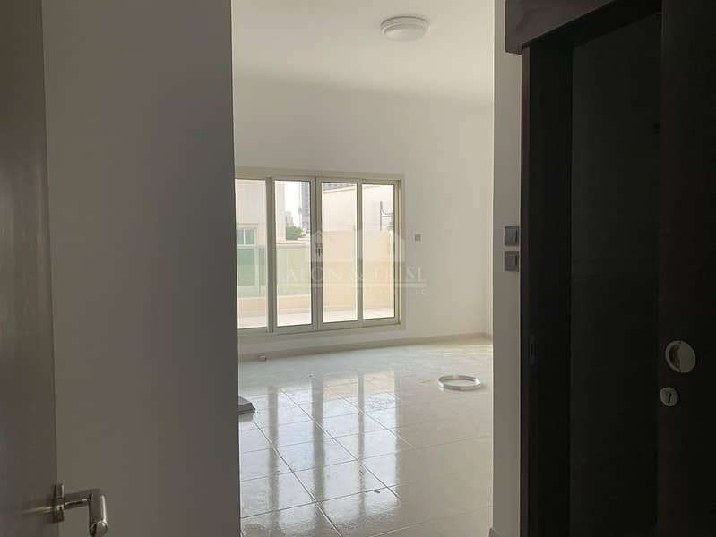 4 4 Bedroom Villa with Maids Room in Nakheel JVC