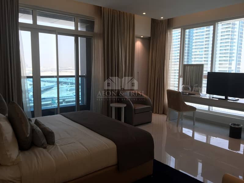 6 Luxury Furnished Unit with Balcony| Vacant Ready To Move In
