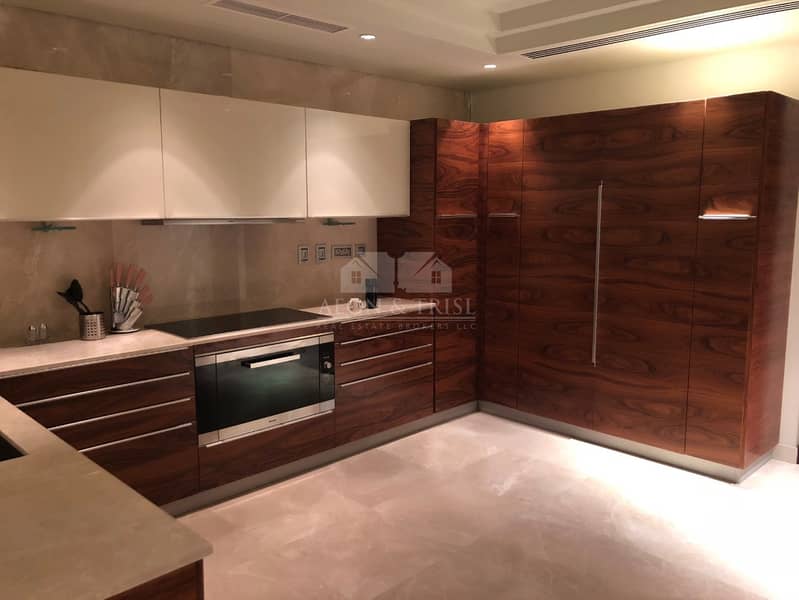 2 Stunning 4BR | G+1 Floor Apartment | Palm Jumeirah