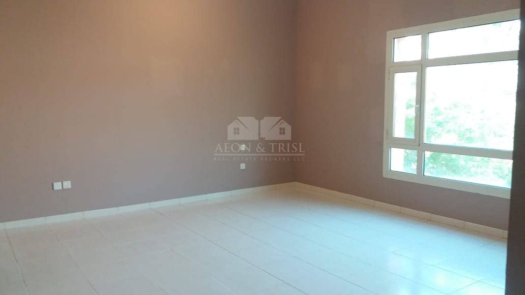 5 Huge 4 Bed | Exquisite unit | With Courtyard | Barsha 1