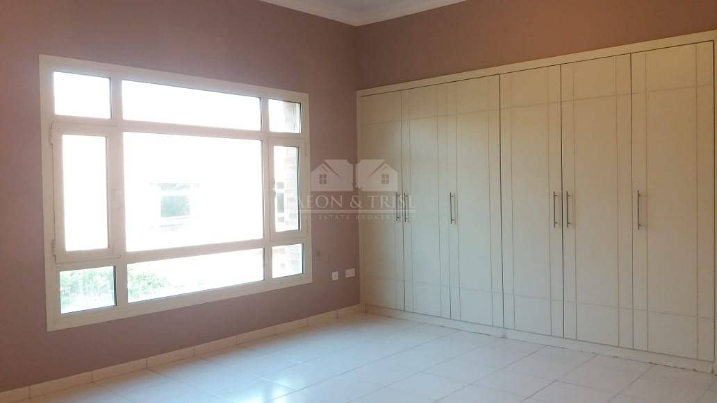 8 Huge 4 Bed | Exquisite unit | With Courtyard | Barsha 1