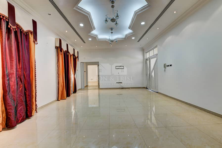 46 000 sq. ft Plot | Luxury Villa