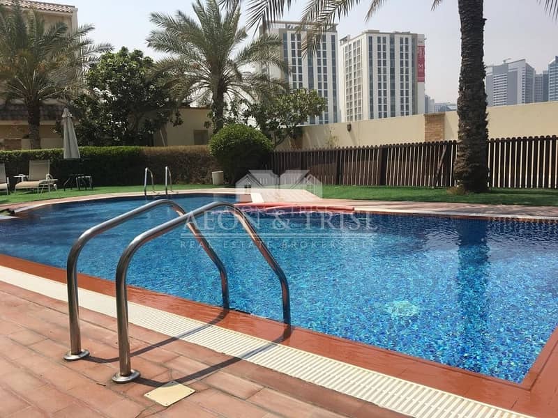 20 Huge 4 Bed | Exquisite unit | With Courtyard | Barsha 1