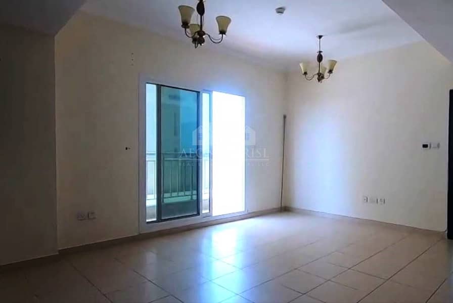 2 Well Maintained 1 BR Apt I Unfurnished with Balcony
