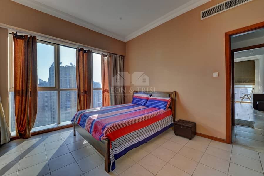 20 Newly furnished a huge spacious layout High End 2 Bedroom | Balcony | Private Parking