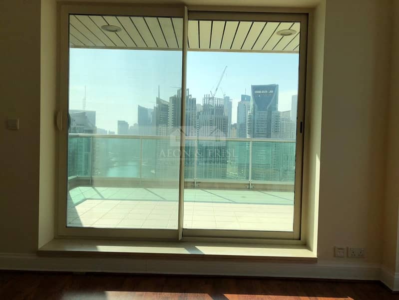 10 Beautiful 3bed+ maids+laundry| sea view| Emaar 6 towers