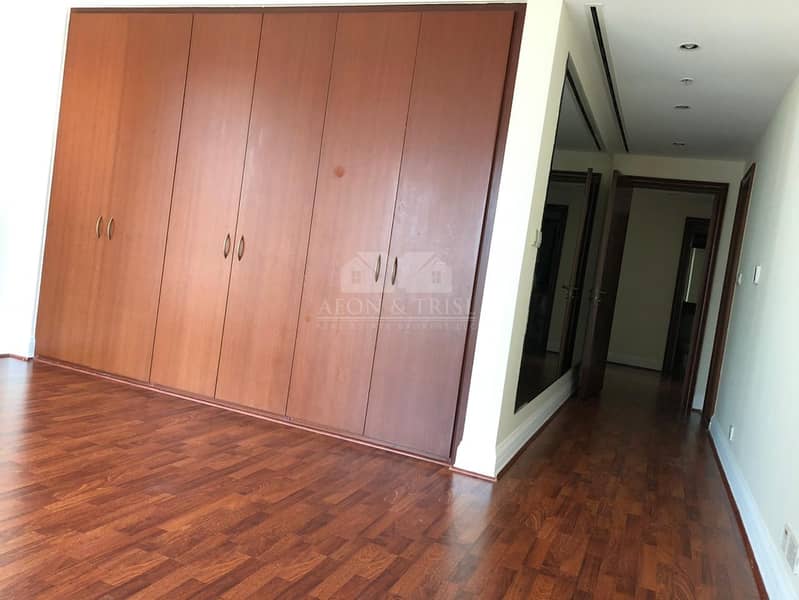 15 Beautiful 3bed+ maids+laundry| sea view| Emaar 6 towers