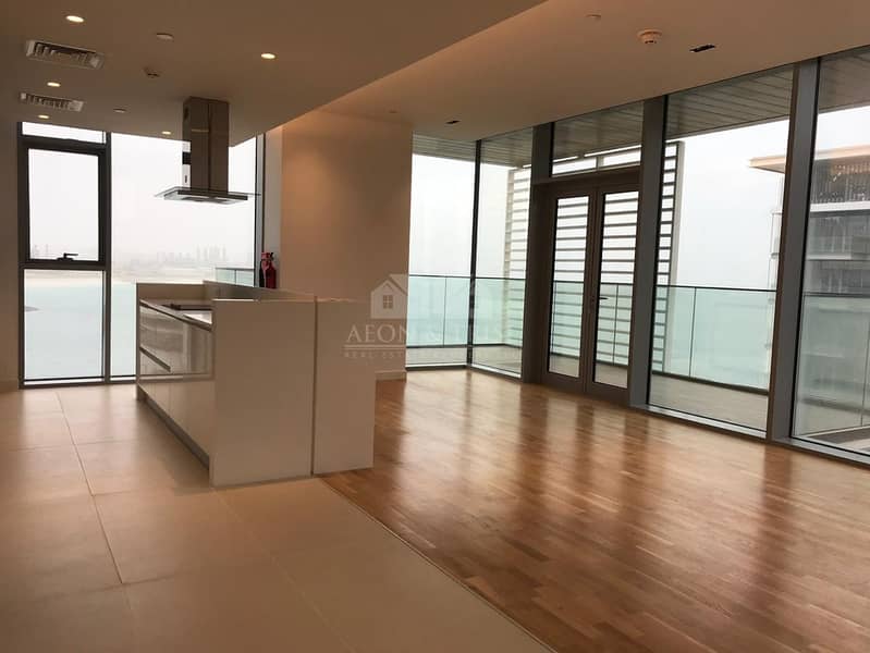 2 Stunning 3 BR Apartment I Sea View I Great Location