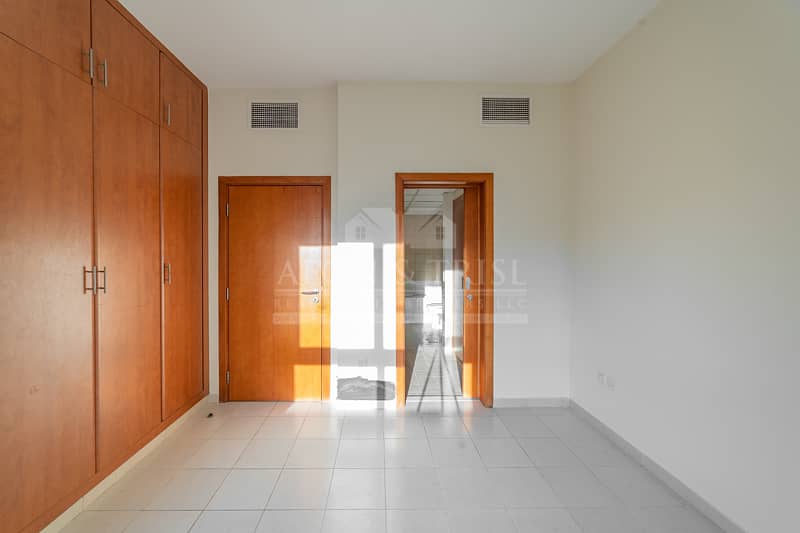 5 Pool View 1 BR ready to occupy in Dhafrah Greens