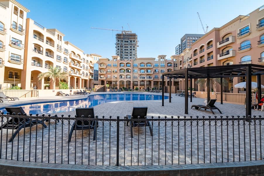 Spacious 3 Bed Duplex Study with Pool View