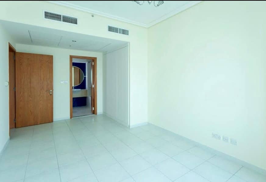 شقة في برج القرن 21،شارع الشيخ زايد 3 غرف 85000 درهم - 5103136