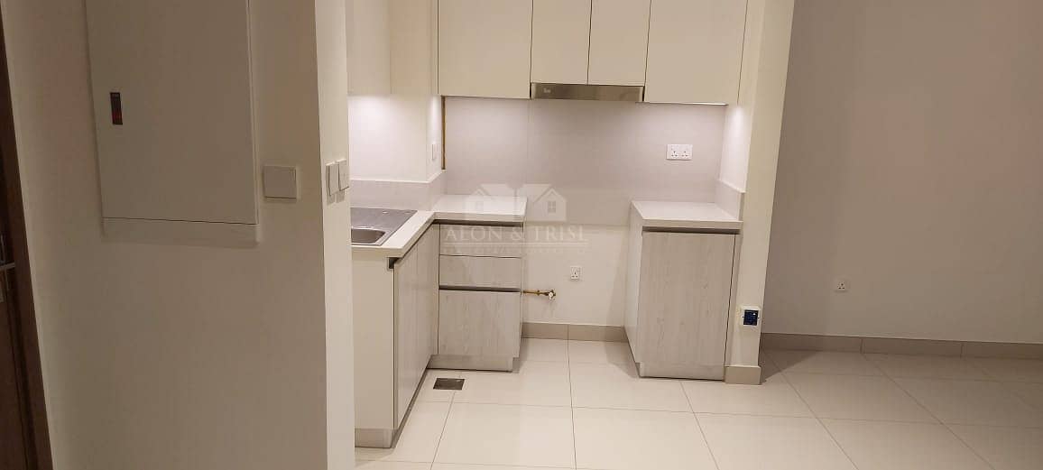 3 Ready To Move in 1 Bed Park Point