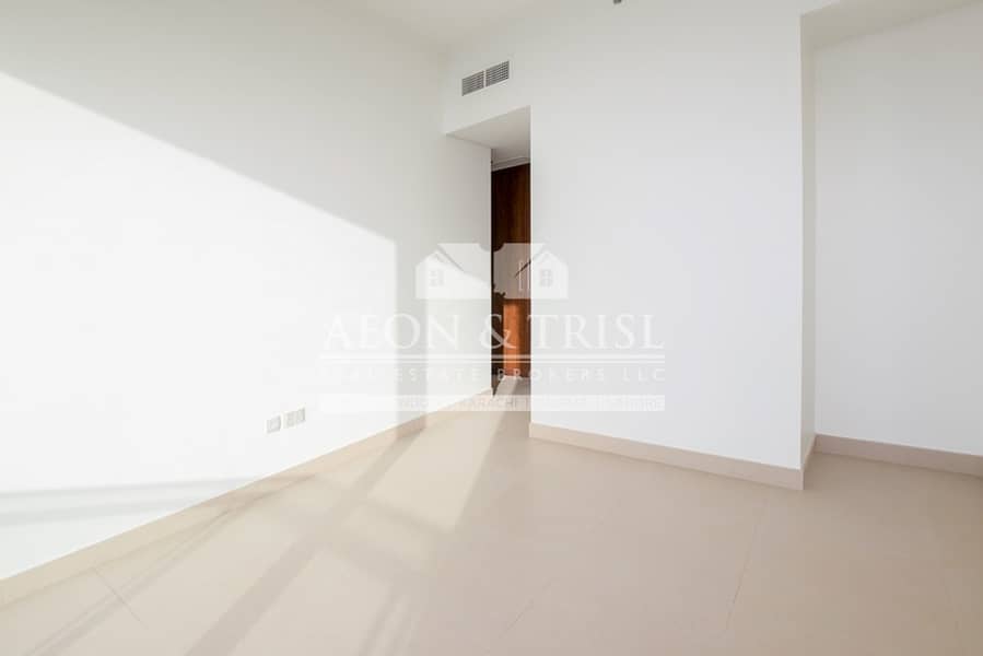 7 Well Maintained 2 Bedroom for Sale | Burj Vista T1